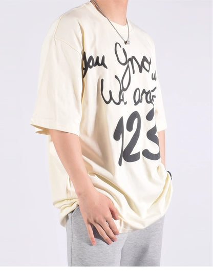 JEEZ usa la camiseta estampada extragrande 123 Crew